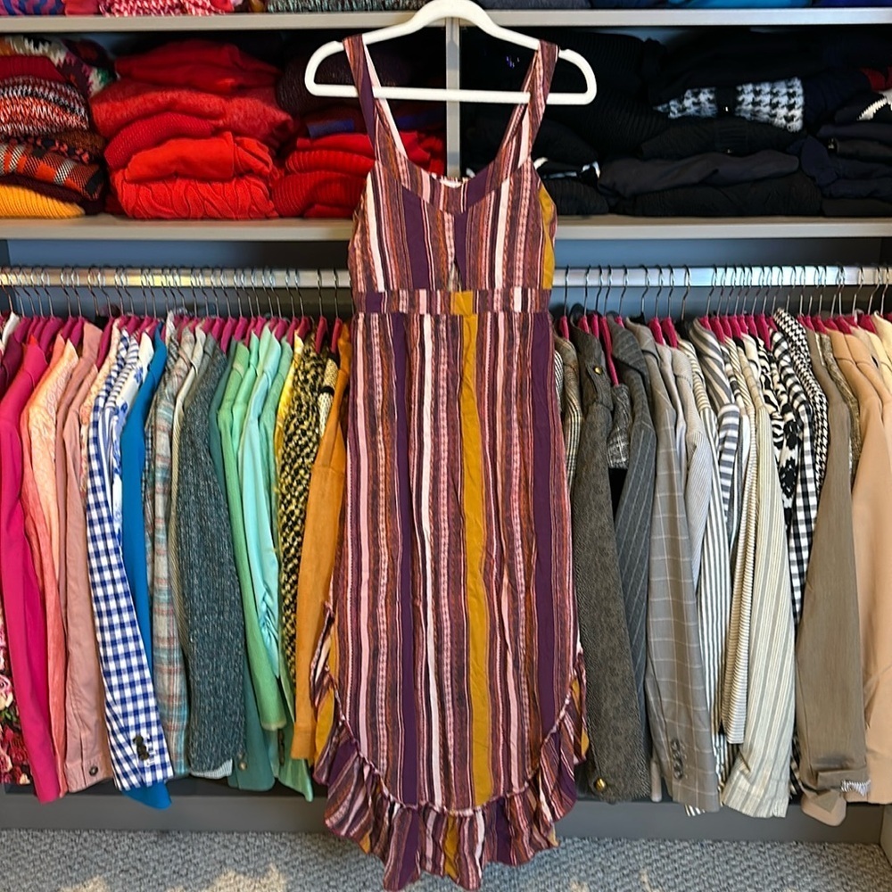 Eyeshadow purple/mustard striped curved hem v neck midi dress size S